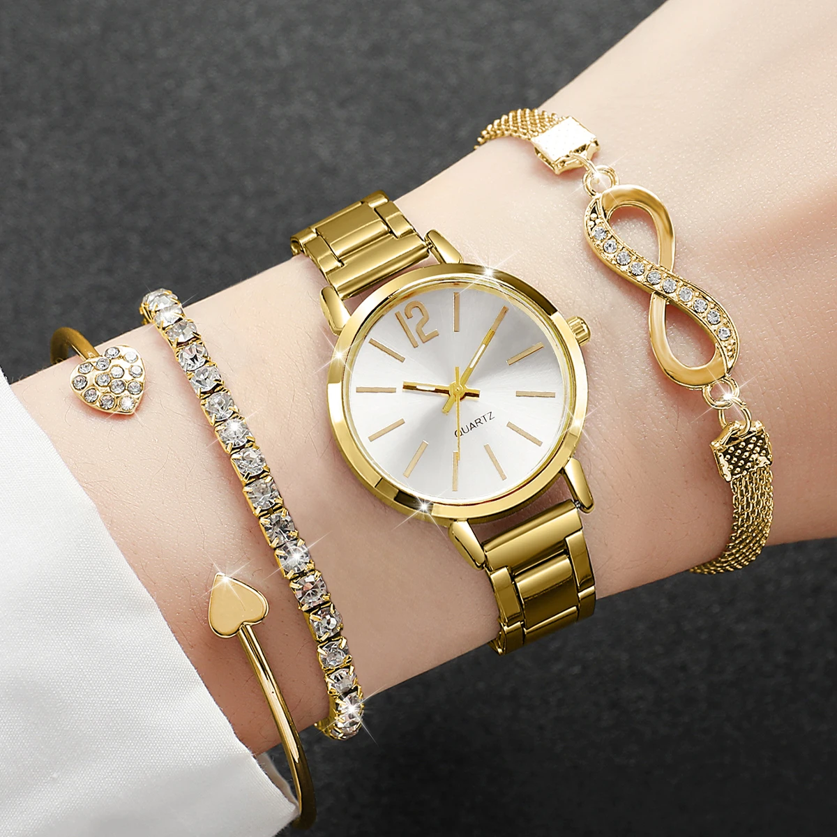 4'lü Set Moda Alaşımlı Kordonl - Jewelry Diamond Watches incelemesi ve fiyatı