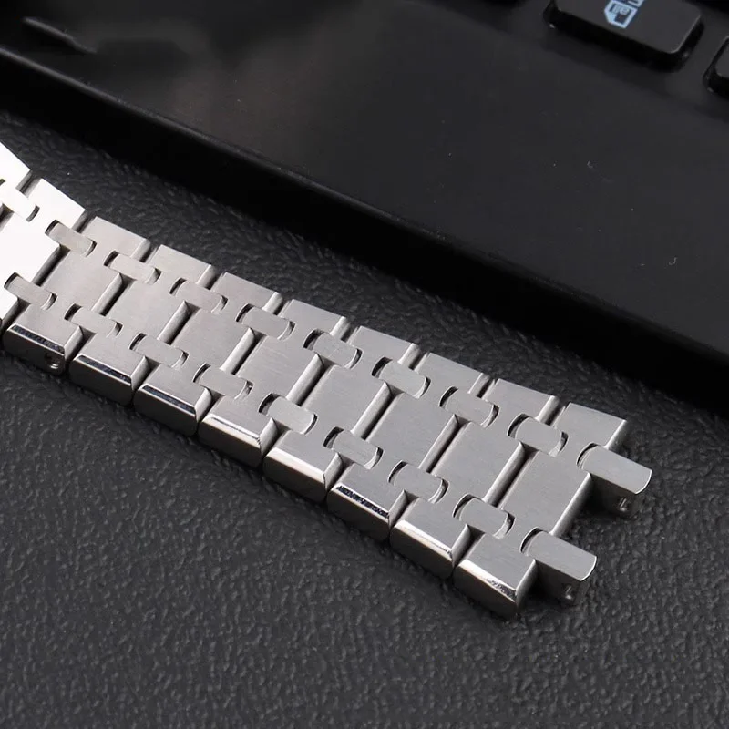 904 Katı Paslanmaz Çelik Kordo - Audemars Piguet Watch Royal Oak incelemesi ve fiyatı
