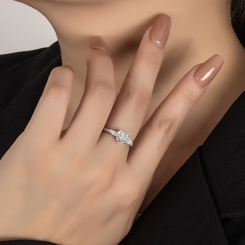 PERFANY 1CT Kalp Kesim Mozanit - Statement Cocktail Ring incelemesi ve fiyatı